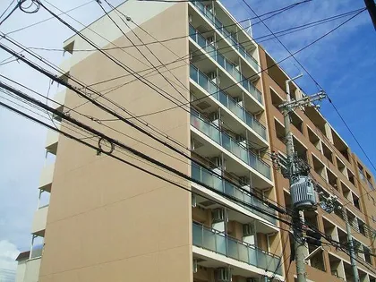 ラージウェル園田の画像