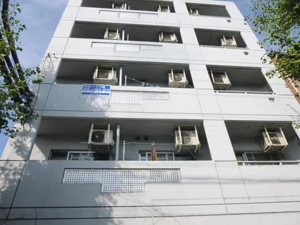 愛知県名古屋市北区大曽根4丁目【マンション】の外観