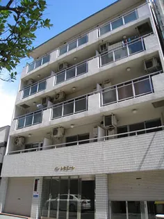 パレルミエール【2階】の外観