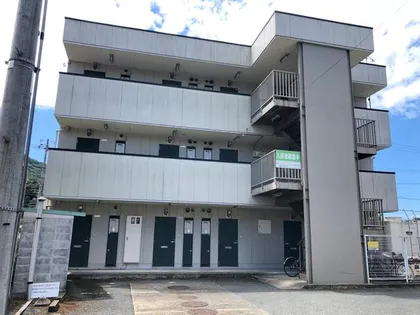 セルサス倉谷の画像