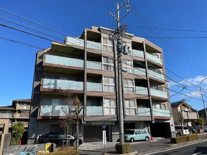 SUITESの画像