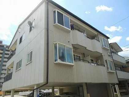 ハイツ本山南【3階】の外観