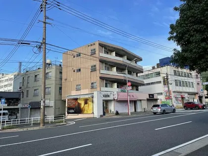 内山大畠ビル【401号室】の外観