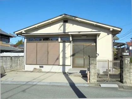 兵庫県三田市上井沢【一戸建】の外観