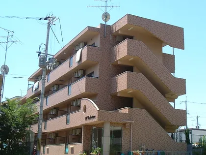 ヒルトップ千里山【3階】の外観