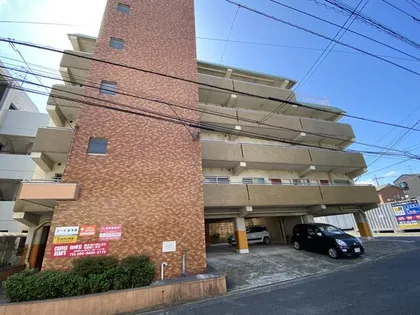 コーポ満津羅の画像