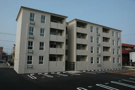 愛知県安城市横山町石ナ曽根【マンション】の外観