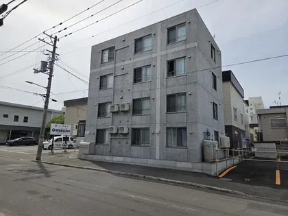 TRIPLE Мの画像