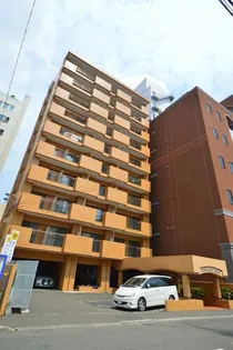 ダイアパレス大通【2階】の外観