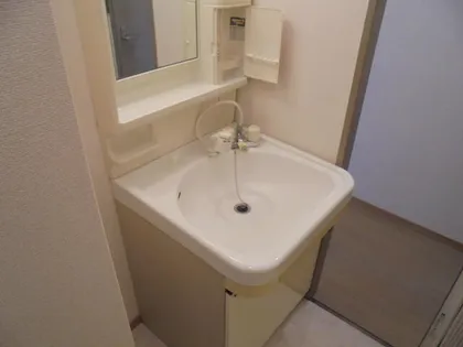 レイクタウン坪見【A202号室】の内装