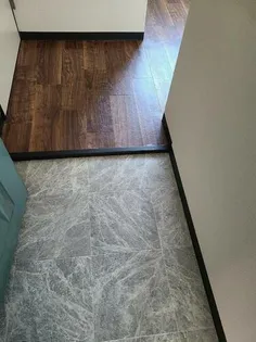 山根ハイツ【3階】の玄関