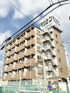 ロータリーマンション萱島西【1階】の外観