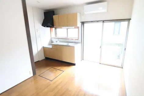 メゾネット城内の画像