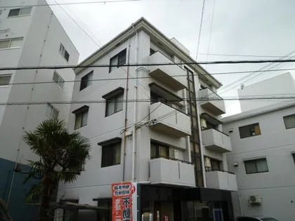 大阪府吹田市山手町1丁目【マンション】の外観