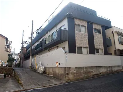 くすのきマンション【3階】の外観