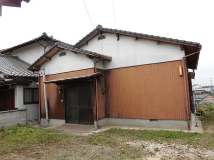 福岡県宮若市鶴田【一戸建】の外観