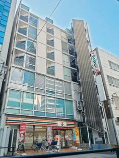 御園パレス【4階】の外観