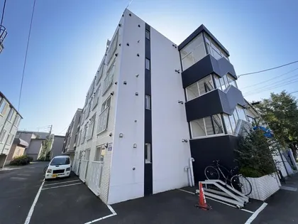 北海道札幌市東区北十五条東12丁目【マンション】の外観