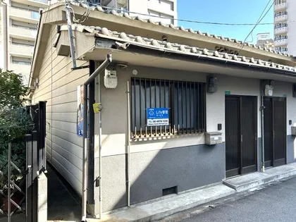 大阪府大阪市東成区中本1丁目【テラスハウス】の外観