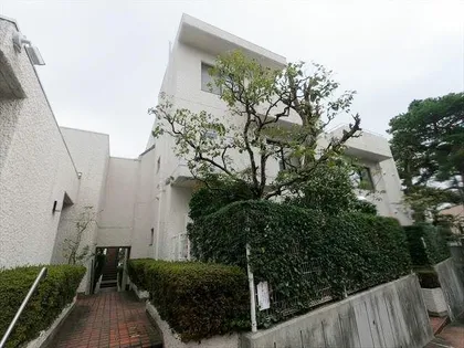 フローラ観音林【2階】の外観