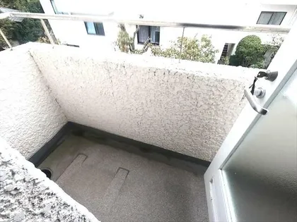 フローラ観音林【2階】の内装