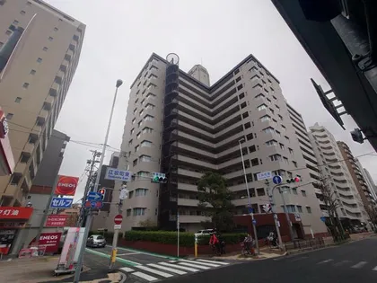 進和江坂アーバンライフの画像