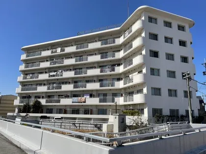 福岡県大牟田市明治町3丁目【マンション】の外観