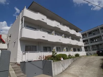 カーサ長峰【103号室】の外観