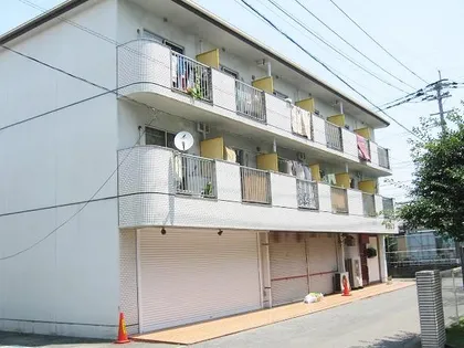 街道ビルの画像