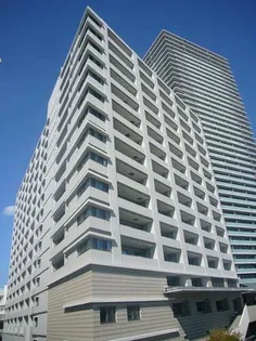 大阪府高槻市白梅町【マンション】の外観