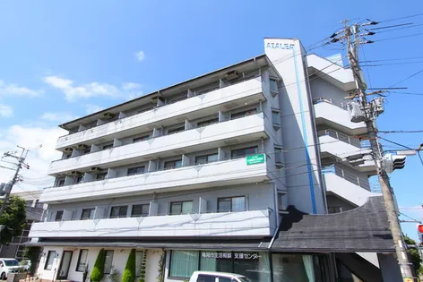 アザレアマンション【5階】の外観