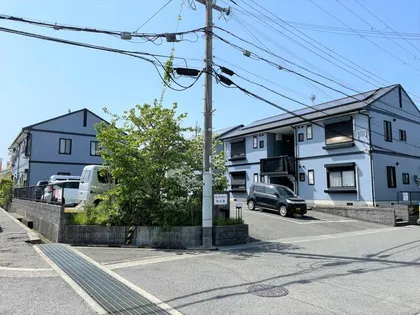 ガーデンタウン中小路 Bの画像