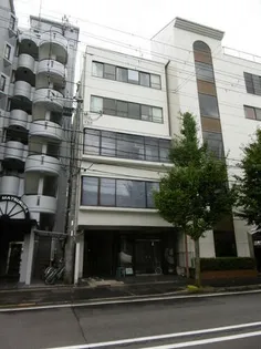 丸富マンション【5階】の外観