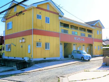 サンテュール【1-3号室】の外観