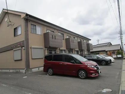 シャイン荒井の画像