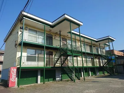 北海道岩見沢市一条東9丁目【アパート】の外観