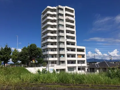 愛知県豊橋市下地町字宮腰【マンション】の外観