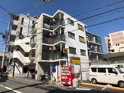 シャトラン御影中町【4階】の外観