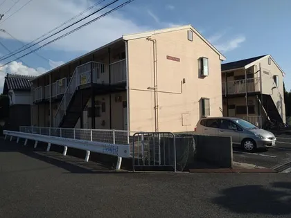 ロイヤルコーポ額原の画像