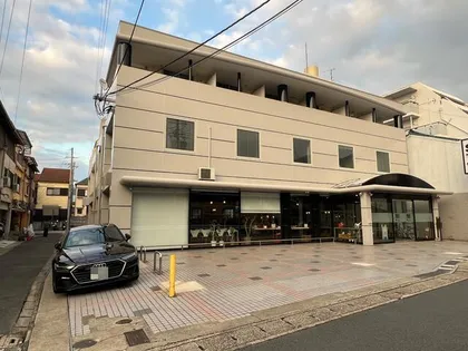京都府京都市山科区大塚西浦町【マンション】の外観