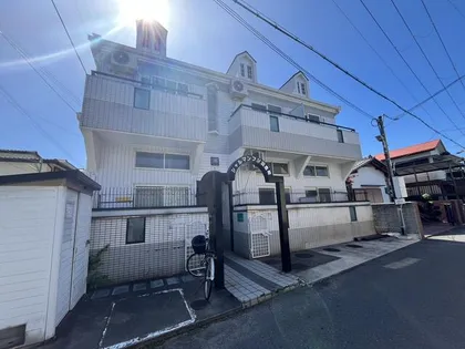 シャルマンフジ羽倉崎【2階】の外観