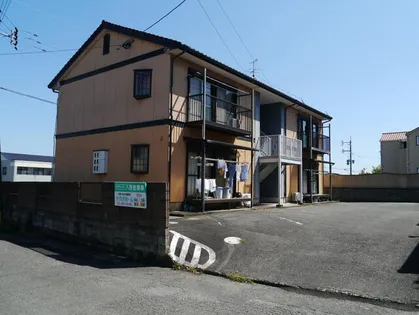 福岡県飯塚市潤野【アパート】の外観