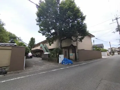 マンション馨【2階】の外観