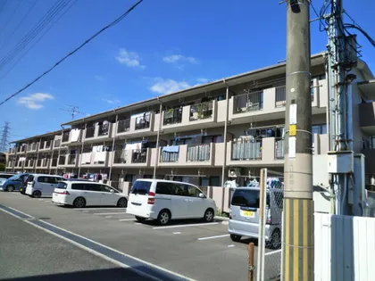 大阪府吹田市五月が丘北【マンション】の外観