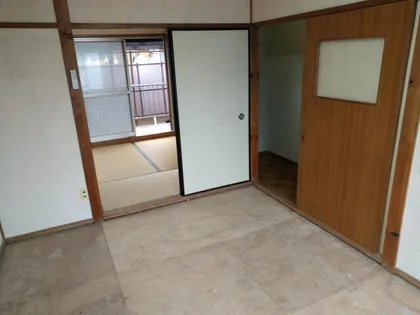 大阪府東大阪市西堤楠町3丁目【テラスハウス】の外観