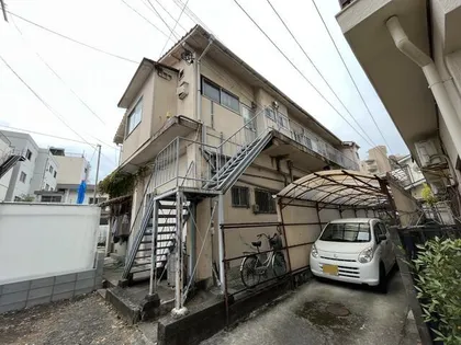 福岡県久留米市六ツ門町【アパート】の外観