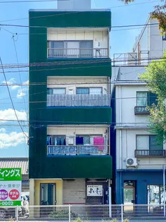 内山パークビル【1階】の外観