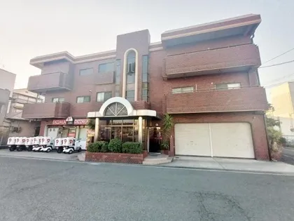 ホワイエ アンノマエの画像