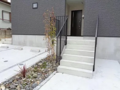 大阪府和泉市青葉台3丁目【テラスハウス】の外観