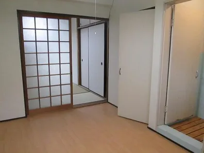 本津マンションの画像